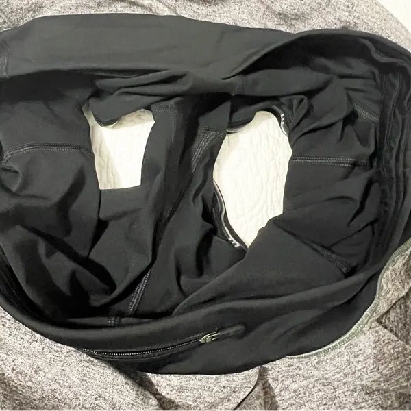 Lululemon Gray Womens Tennis Skort Skirt Size 8 - Image 2
