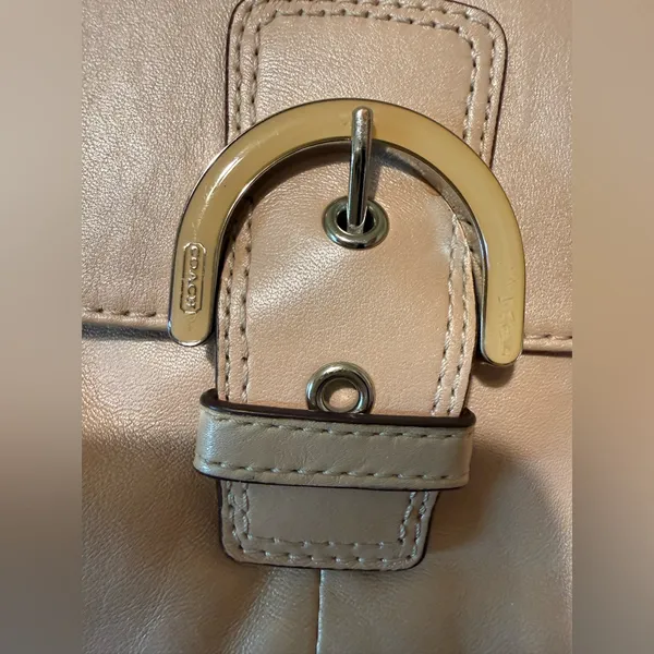 COACH Soho Shell Pearlescent Leather Flap Small Crossbody Purse Bag - Image 3