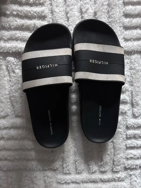 Tommy Hilfiger Slides - Image 2