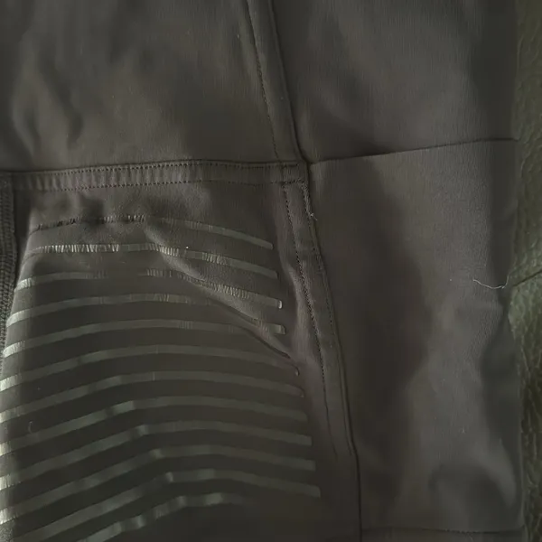 Training shorts - Image 2