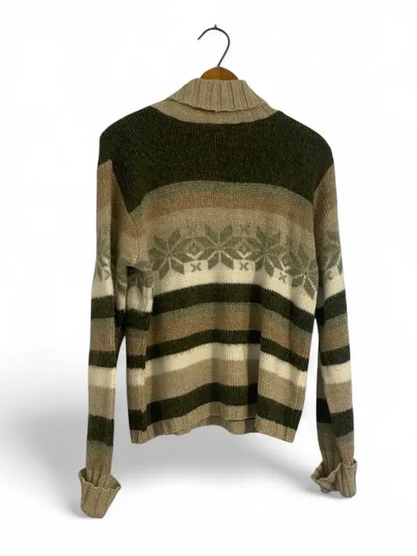 Fashion Bug Vintage y2k Nordic Soft Green Beige Snowflake Turtle Neck Sweater - Image 4