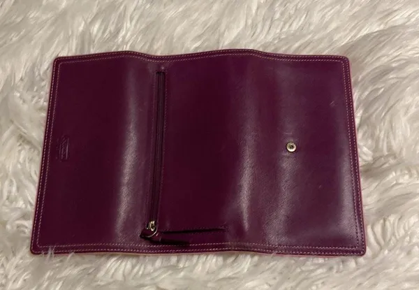 COACH Purple Leather Wallet used in good condition size in pictures - Image 8
