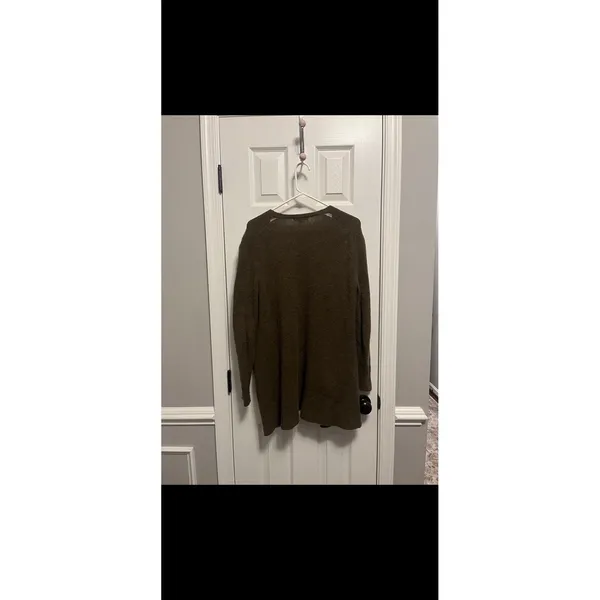 Madewell Ryder Cardigan Sweater Dark Olive/Army Green in color XS but oversized - Image 4