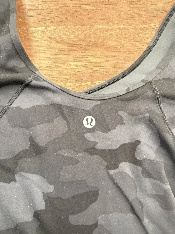 Lululemon Long Sleeve Crop Top - Image 3