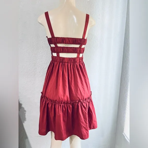 Just found women’s dress size medium! Style it in May ways like new - Image 6