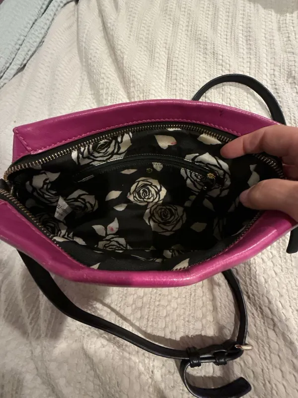 Kate Spade New York Hot Pink Leather Crossbody Bag with Floral Lining - Image 5
