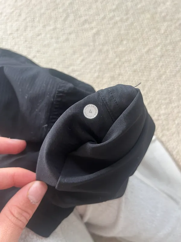 Lululemon Joggers - Image 5