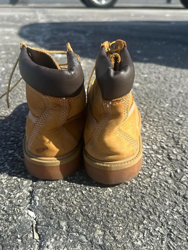 Timberland 6 Inch Premium Waterproof Boot 'Wheat' Nubuck Size 7 Women’s Size 8.5 - Image 5