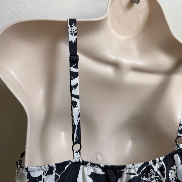 VTG y2k Express Women 100% SILK Cami Top Small Black‎ Floral Lace Whimsigoth - Image 8