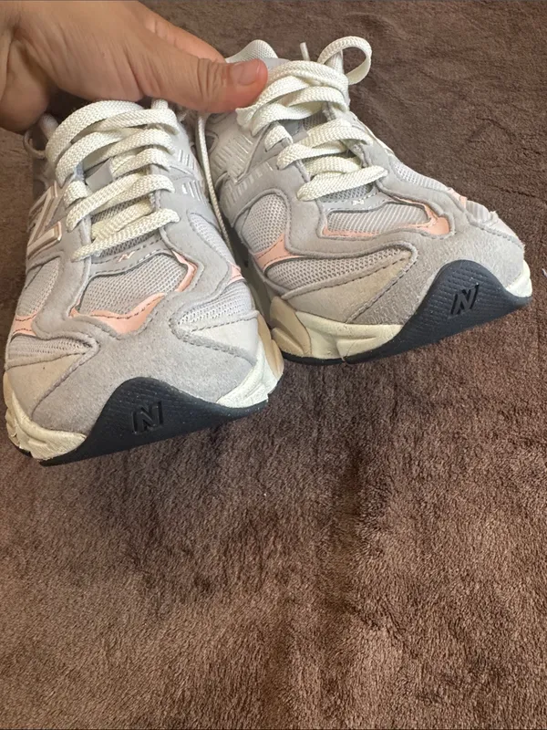 New Balance Women's Light Gray and Pink 9060 Style Sneakers - Image 13