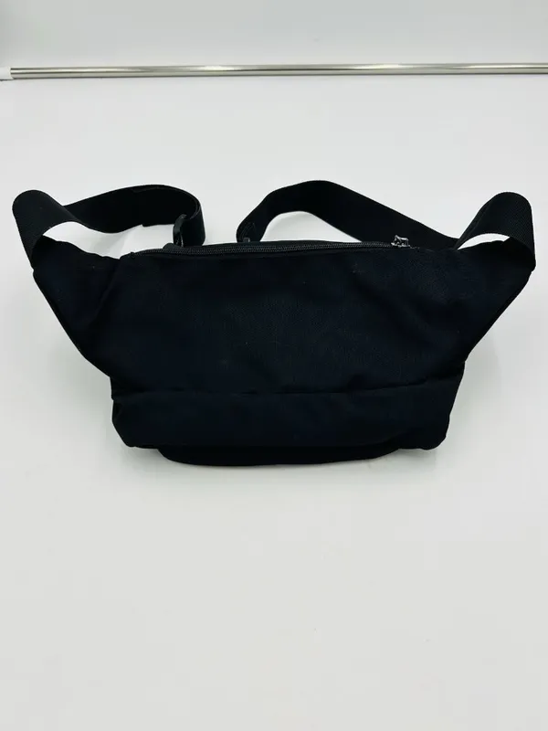 FREETOO Waist Pack Bag Fanny Pack Black Unisex Adjustable Strap NWOT - Image 3