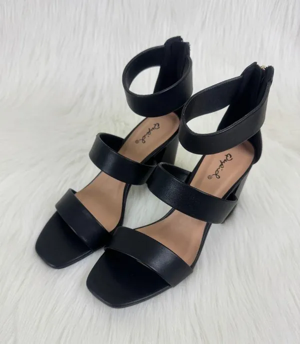 Women's Qupid Dorcas Faux Leather Multi Strap Block Heel Sandals Black Size 8 - Image 9