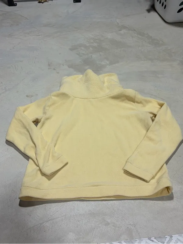 Dudley Stephens Cozy Women's butter yellow Pullover Sweater fleece large - Image 2