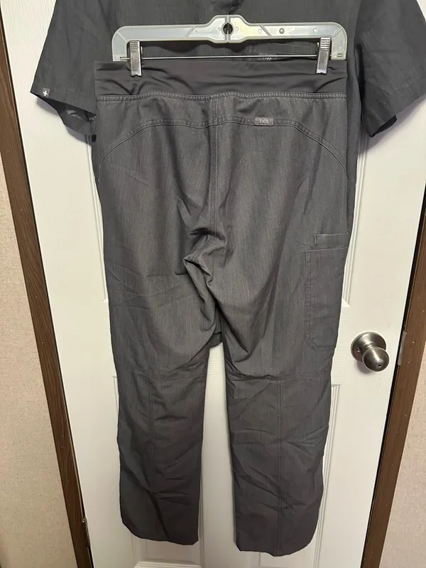 Figs Charcoal Scrub Pants with Teal Drawcord - Image 8