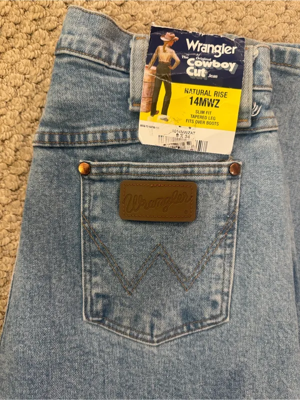 Wrangler Light Blue Straight Leg High-Rise Jeans - Image 6