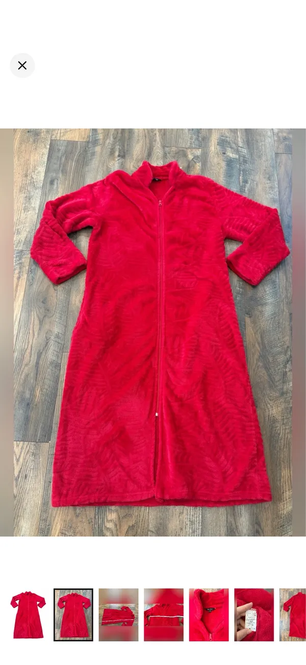 Just Love Plush Soft Red Zip-Up Lounger/Bath Robe, Women’s Size Medium - Image 2