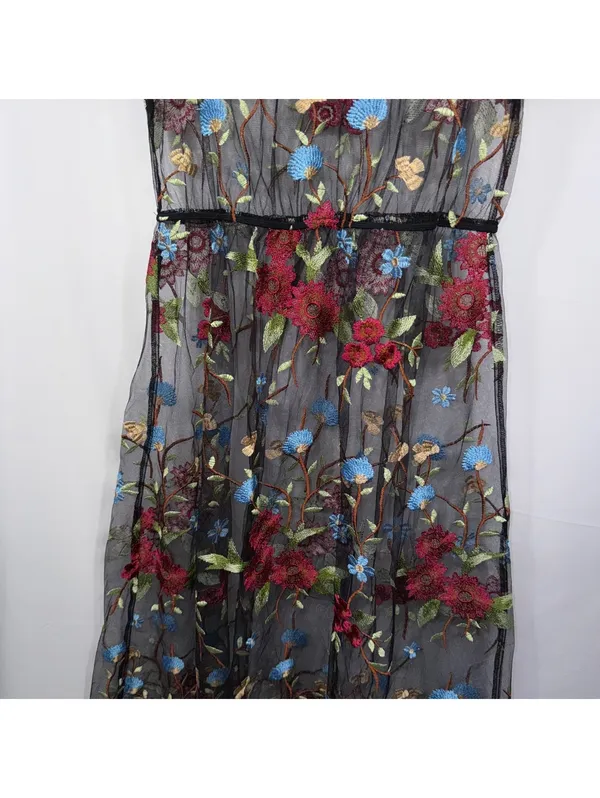 LuLaRoe Deanne II Floral Embroidered Maxi Dress M NWT - Image 3