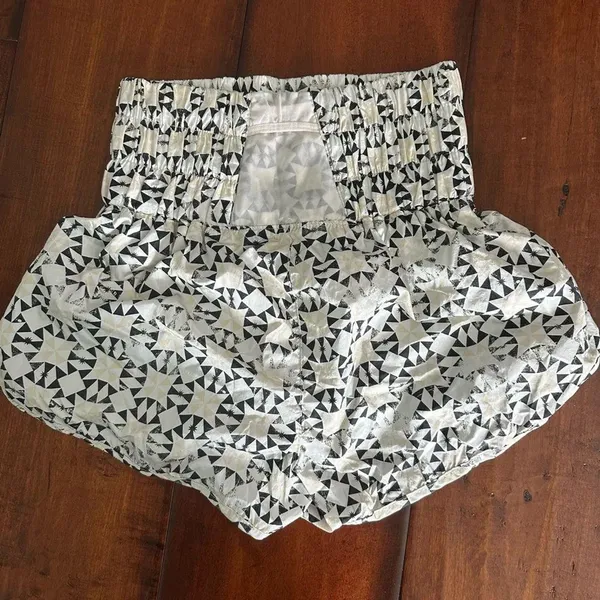 Free People Shorts - Image 3