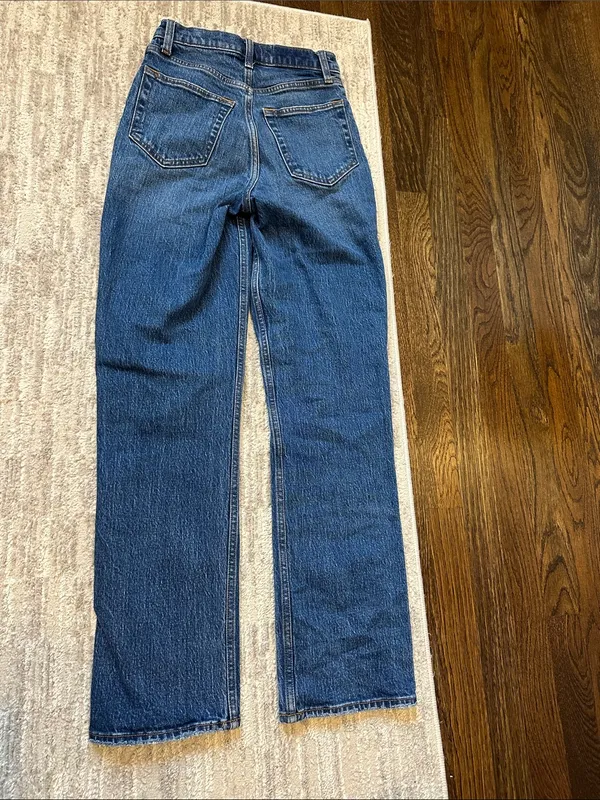 Abercrombie Straight Leg Jeans - Image 9