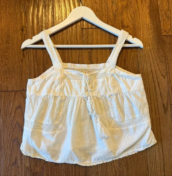 Amazon cotton cropped eyelet lace tank size small - Image 2