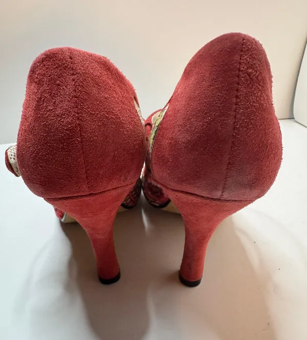 Poetic Licence Feminine Encounters Red Heels Size 7.5M - Image 5