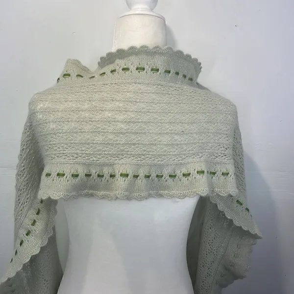 Anne Klein scarf Angora blend light green - Image 4