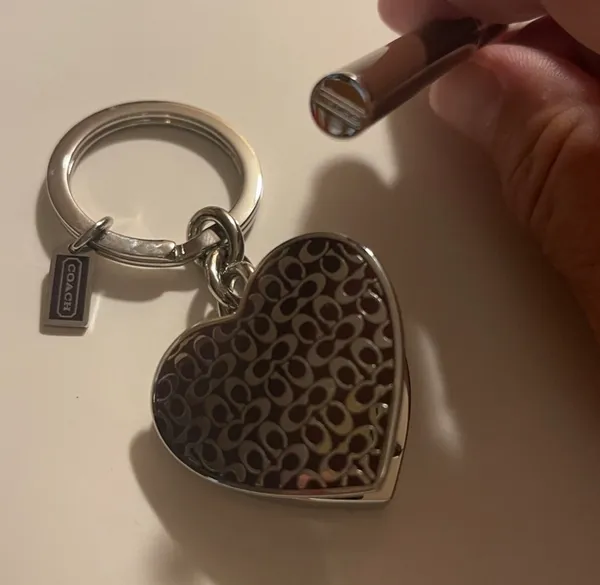 Coach charm & Coach pen - Image 5