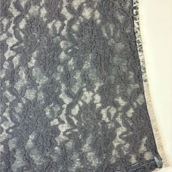 Miss Me Gray Floral Lace Tank Top - Image 10