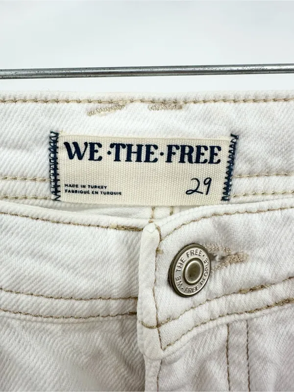 Free People NWT Women's Daisy White Shelby Low-Rise Straight-Leg Jeans Size 29 - Image 3