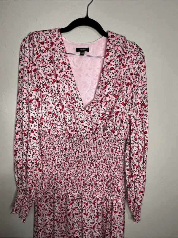 AFRM‎ Hazel Ditzy Floral Pink Smocked Waist Side Slit Romantic MIDI Dress - Image 3