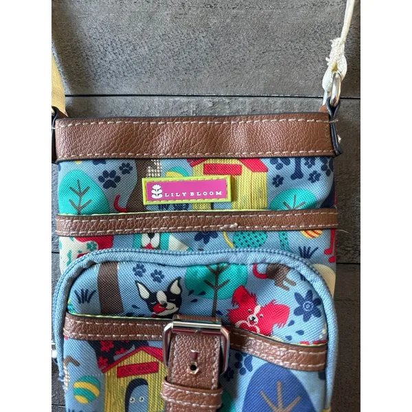 Lily Bloom crossbody bag‎ colorful pattern of dogs and forest scenery - Image 4