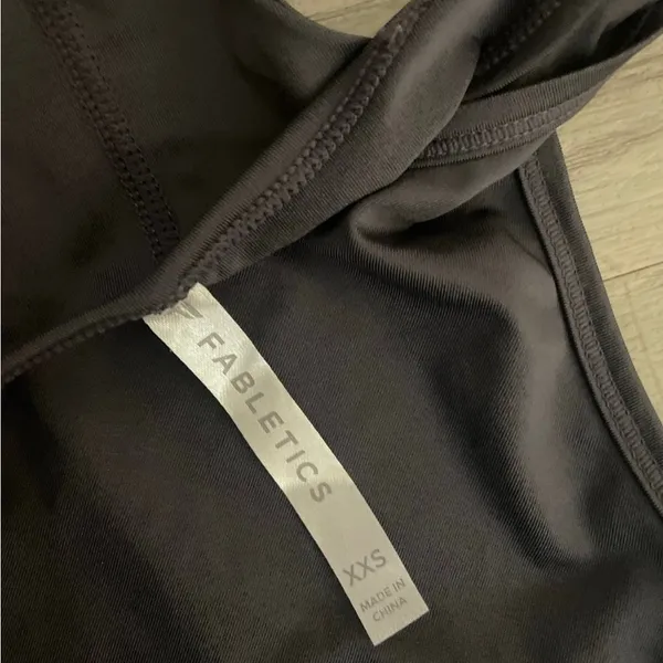 Fabletics Gray Sleeveless Fitted Backless Tank - Image 2