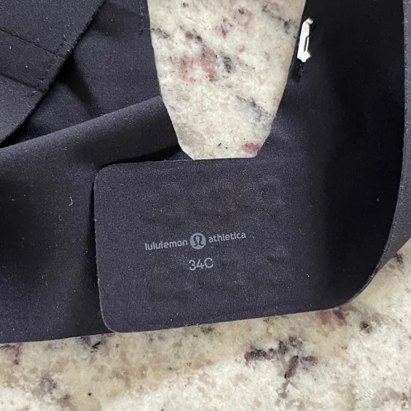 Lululemon Like a Cloud Bra High Support Womens 34C Black Yoga Sporty Molded Cup Size undefined - Image 4
