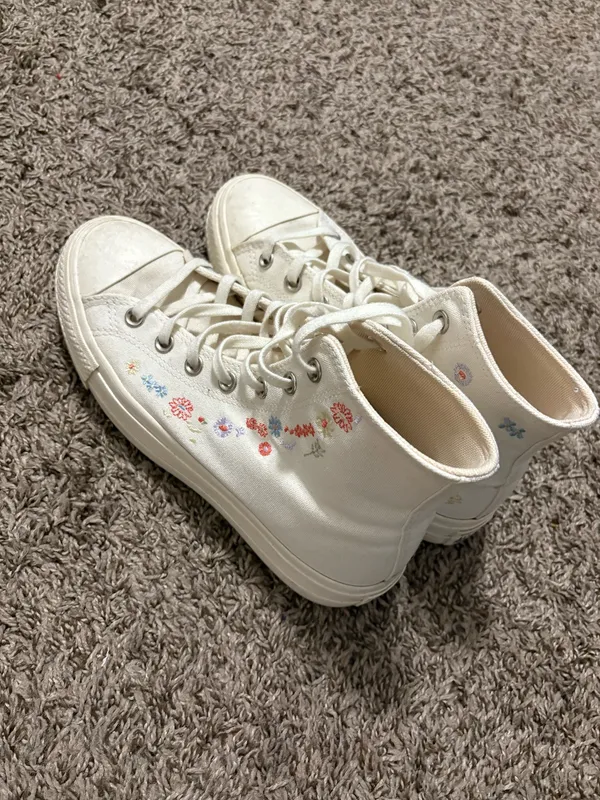 Limited Edition Converse High-Top - Image 3
