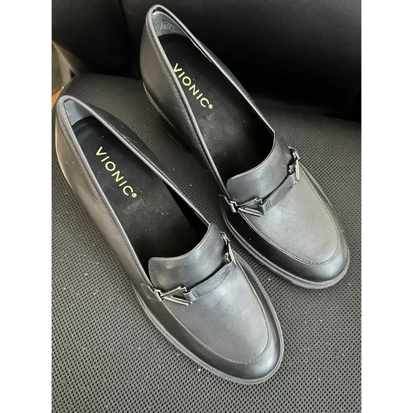 Vionic Women's Tiburon Slip-On Heeled Loafer 10‎ - Image 6