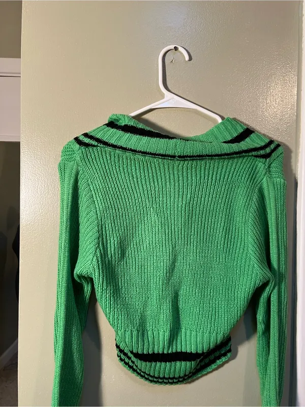 Women’s Size XL V-Neck Cut Out Sweater Green Black Stripes Ribbed Long Sleeve - Image 6