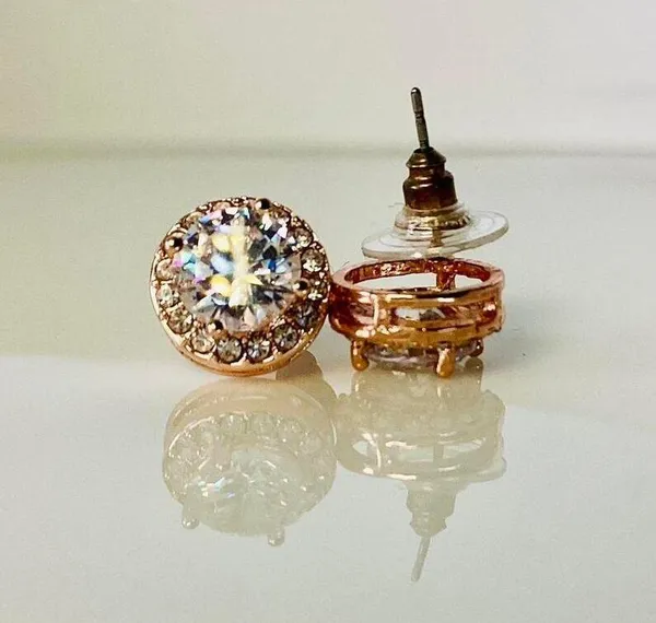 Crystal Stud Earrings Gold - Image 2