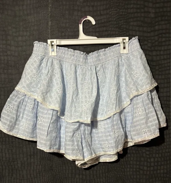 American Eagle Ruffle Printed Mini Skirt With Elastic Waistband - Image 4