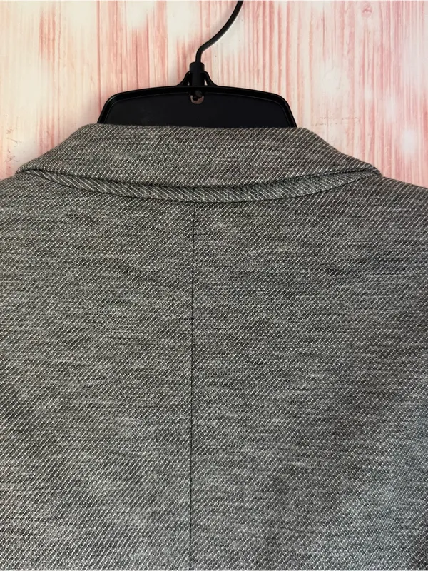 The Limited Gray Stretch Knit 3/4 Sleeve Single Button Blazer Size M - Image 9