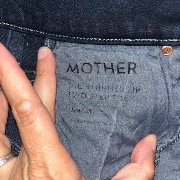 MOTHER The Stunner Zip Two Step Fray‎ Skinny Jeans Last Call Dark Wash 25 - Image 10