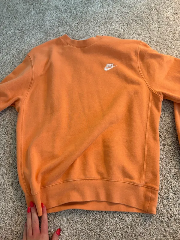 Nike Crewneck - Image 2