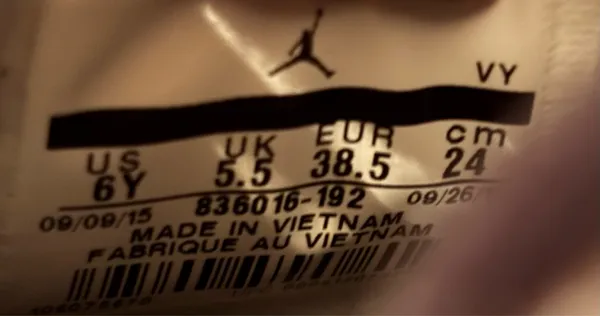 Air Jordan 4 Retro OG BG 'White Cement' 2016 - Image 7