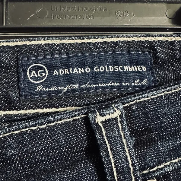 AG Adriano Goldschmied The Malibu Crop Pant Dark Wash Women's Size 30‎ Jeans - Image 6