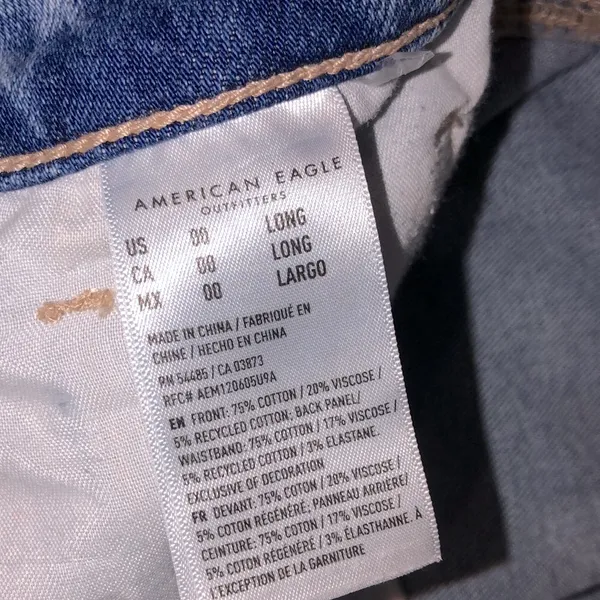 American eagle MOM jeans size 00 long distressed - Image 4