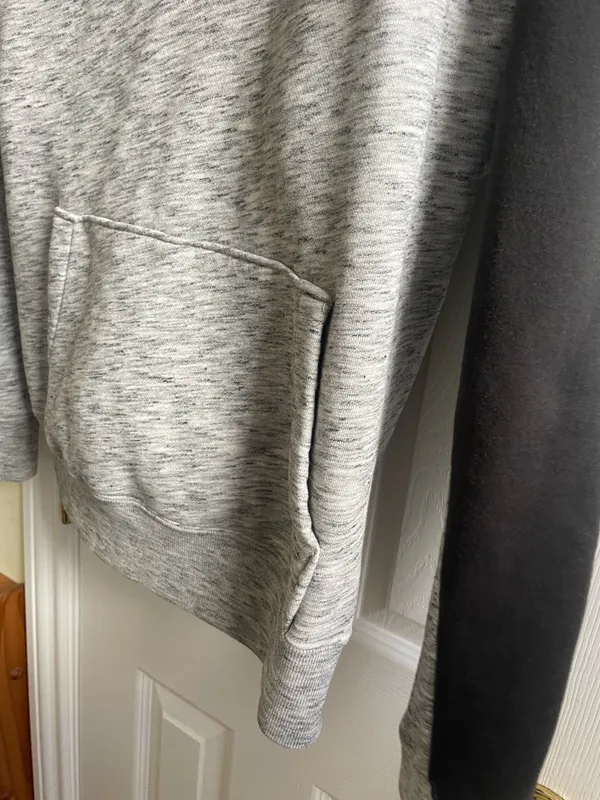 Men’s Hollister Hoodie ( Medium) - Image 3