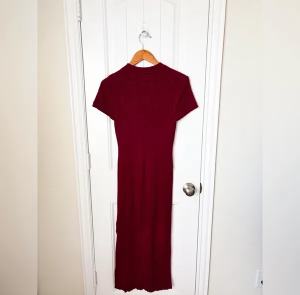 House of Harlow 1960 Burgundy Midi Dress Ribbed Size Medium - Image 2