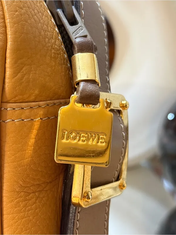 Loewe Vintage Anagram Embossed Camel Gold Leather Camera Shoulder Bag Amazona - Image 3