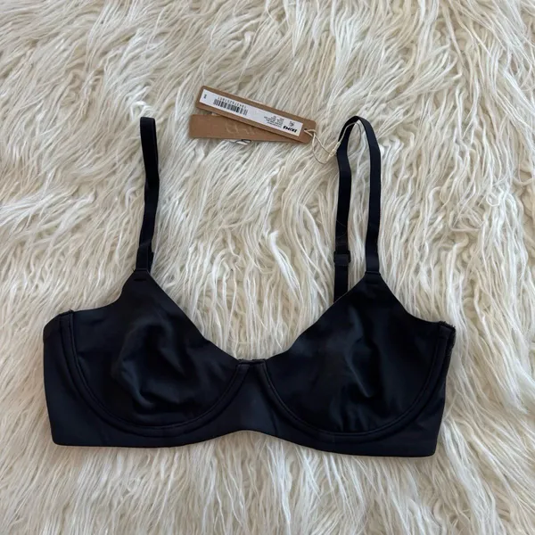 Skims Fits Everybody Unlined Demi Bra Onyx Size 32C - Image 2