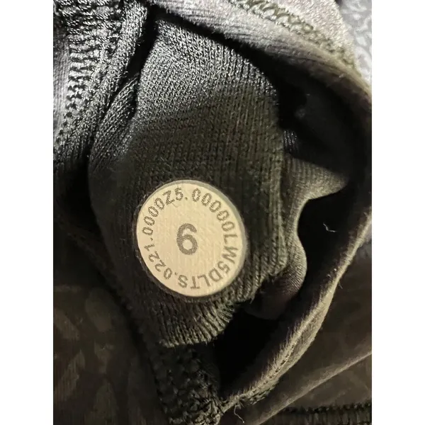 Lululemon Wunder Train High Rise‎ 25” Crunch Black Women’s Size 6 - Image 6