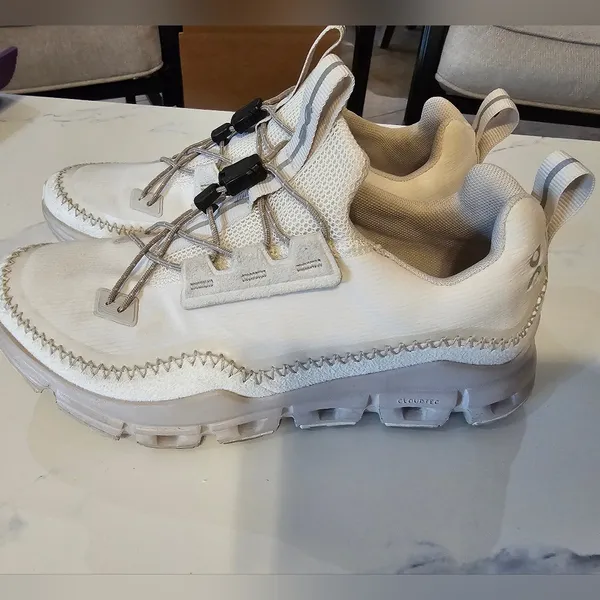 On Cloudaway White Size 7 - Image 10